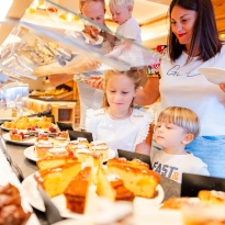 Ambiez Suite Hotel Family & Wellness