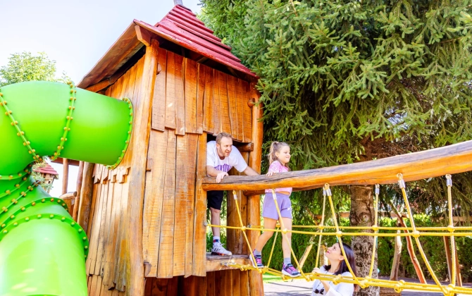 Ambiez Suite Hotel Family & Wellness