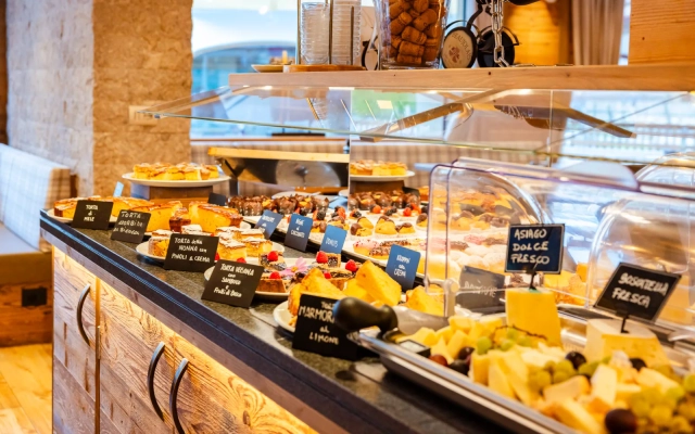 Ambiez Suite Hotel Family & Wellness