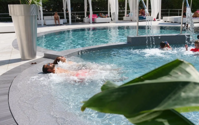 Oxygen Lifestyle Hotel