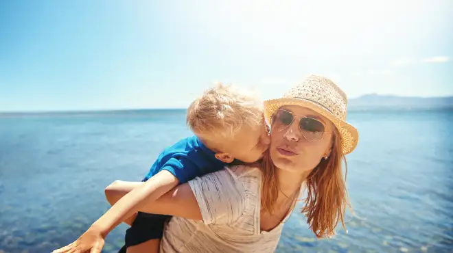 In vacanza al mare con mamma o papà!