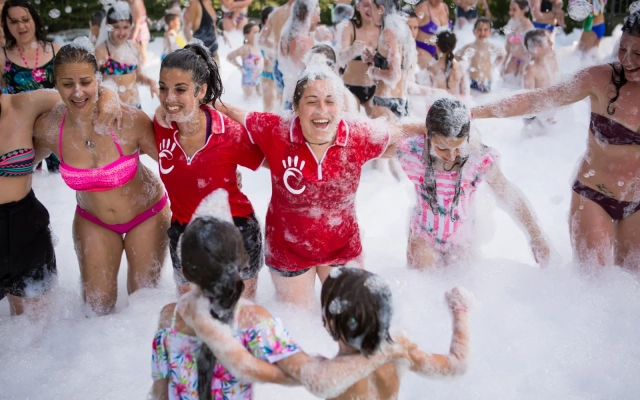 Color Alexandra Plaza Family Hotel