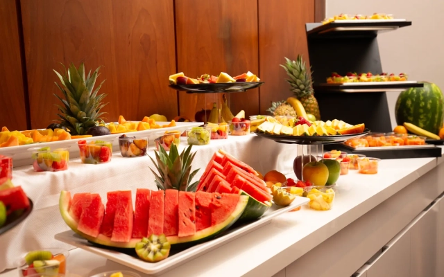 Color Alexandra Plaza Family Hotel