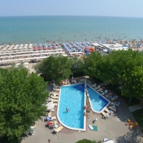 Color Alexandra Plaza Family Hotel