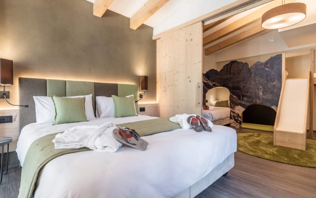 Family Feeling Suite