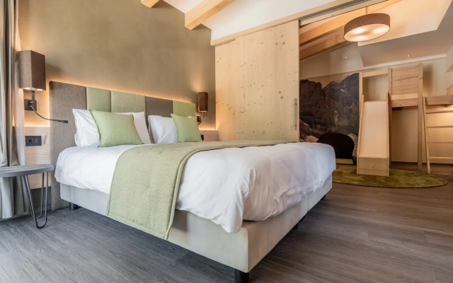 Family Feeling Suite