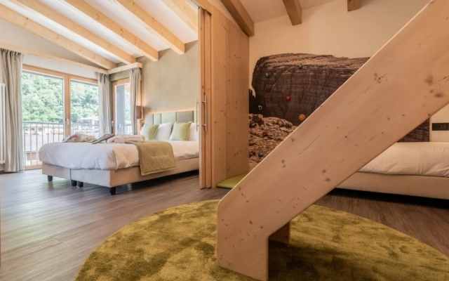 Family Feeling Suite