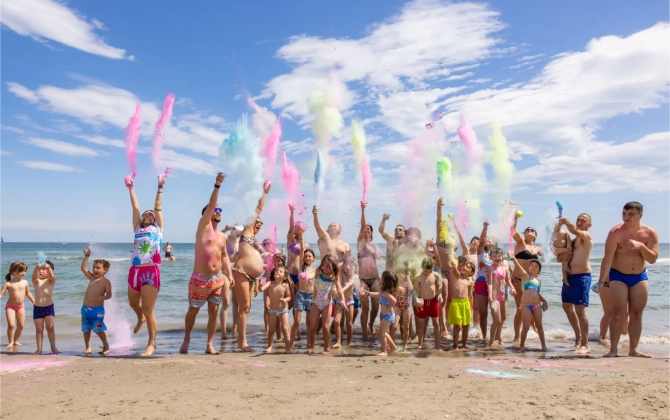 Color Alexandra Plaza Family Hotel