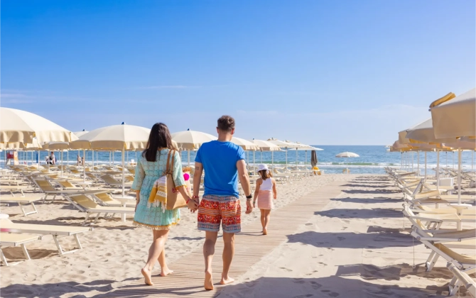 Color Alexandra Plaza Family Hotel