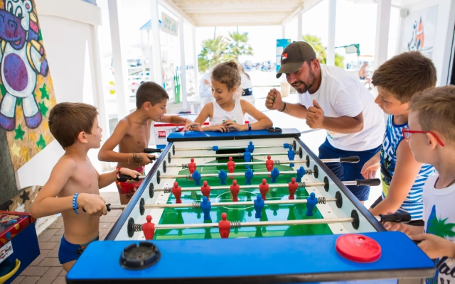 Color King Marte Village