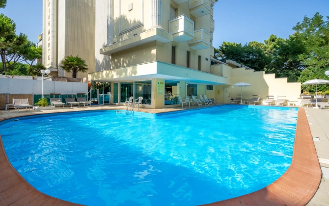 Color King Marte Village