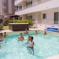 Color Mokambo Shore Hotel