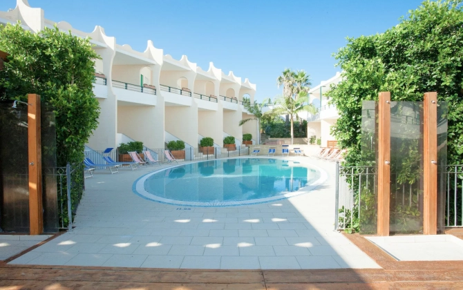 Cala Saracena Resort