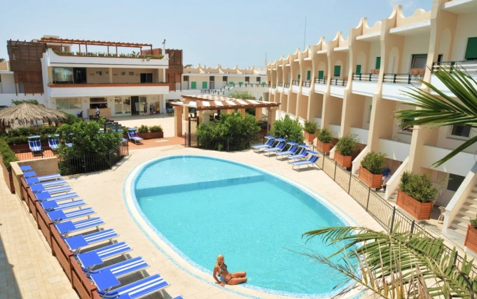 Cala Saracena Resort