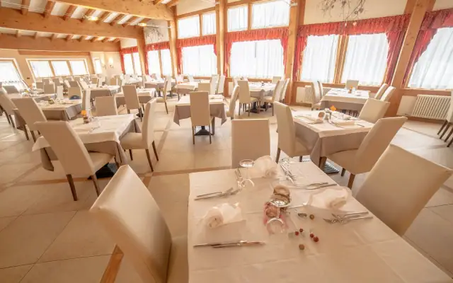 Caminetto Mountain Resort