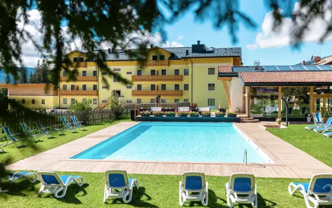 Caminetto Mountain Resort