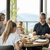 AKI Family Resort PLOSE