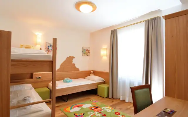 Adjoining Family Comfort Room