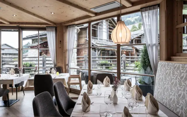 Post Alpina Family Mountain Chalet