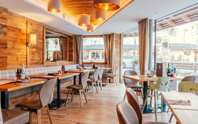 Ambiez Suite Hotel Family & Wellness