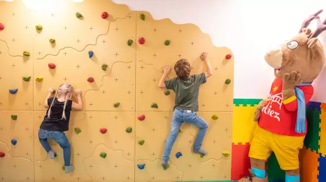 Massaggio + Spa + 14 ore di animazione: 2 CAMERE