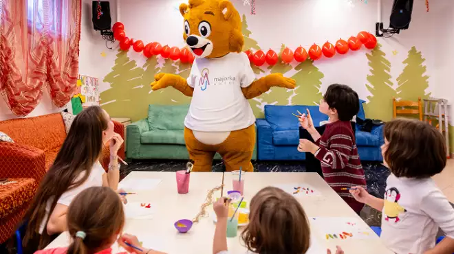 Incluse attività per famiglie, spa e piscina riscaldata