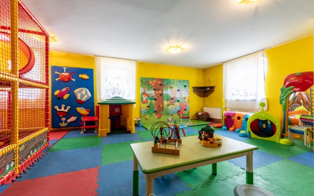 Family Hotel La Perla