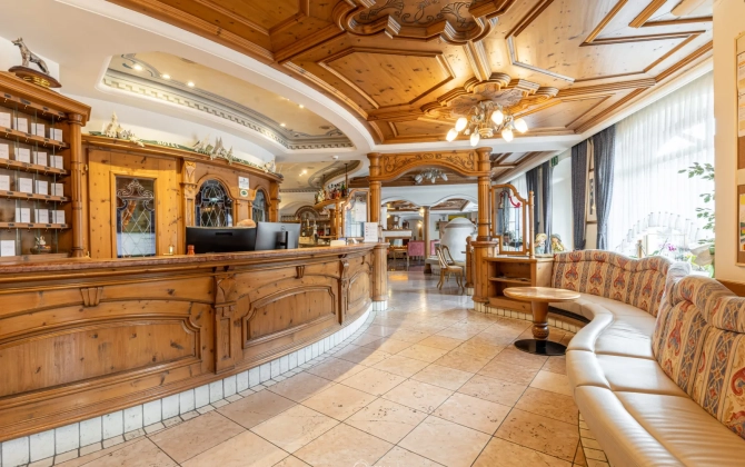 Family Hotel La Perla