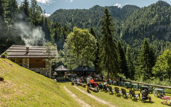 Family Hotel La Perla