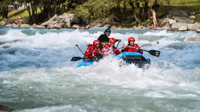 Adventure Family Stay - Una weekend adrenalinico! Discese rafting, ponti tibetani, carrucole...scopri tutto quello che abbiamo in mente per te!