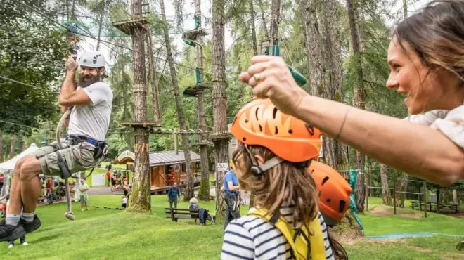 La tua prima volta in montagna. Siamo una famiglia che accoglie famiglie. Non una “semplice alternativa al mare”  ma la vacanza più bella della tua vita.